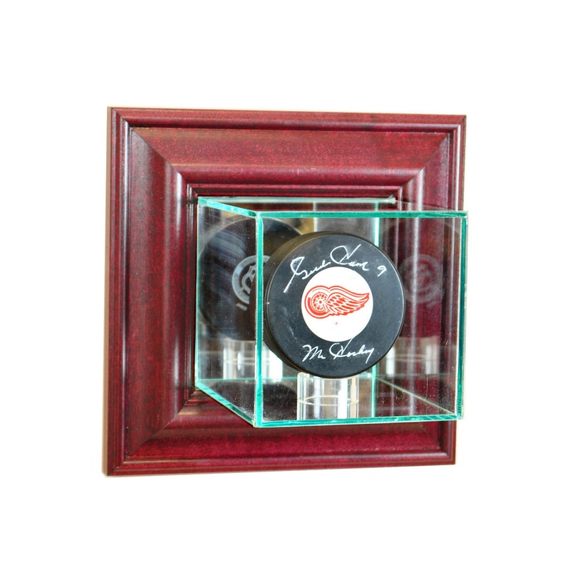 Deluxe Real Glass Wall Mounted Single Puck Display Case