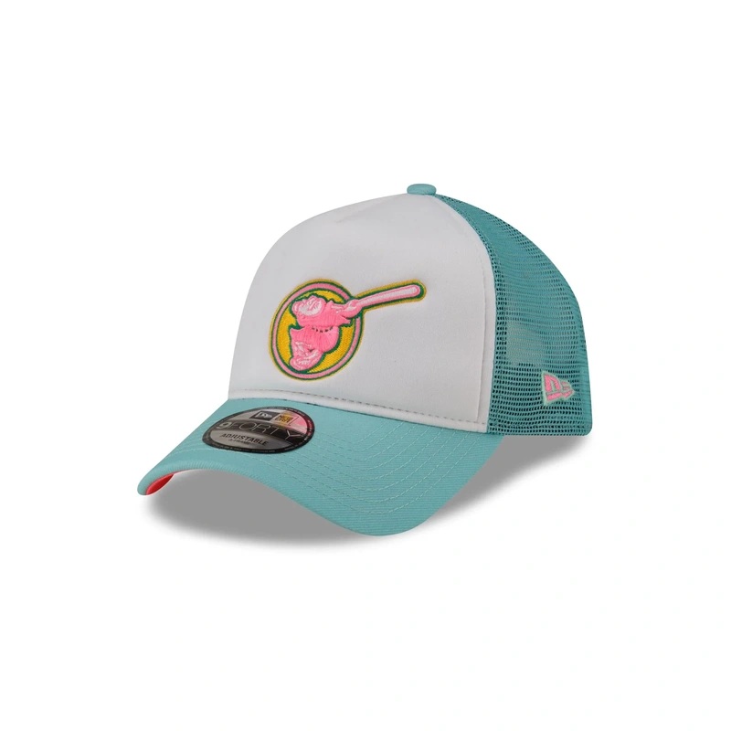 San Diego Padres White Crown 9FORTY A-Frame Trucker Hat
