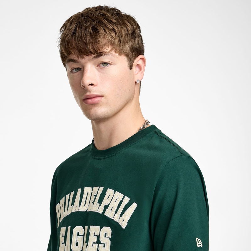 Philadelphia Eagles Dark Green Logo Select T-Shirt