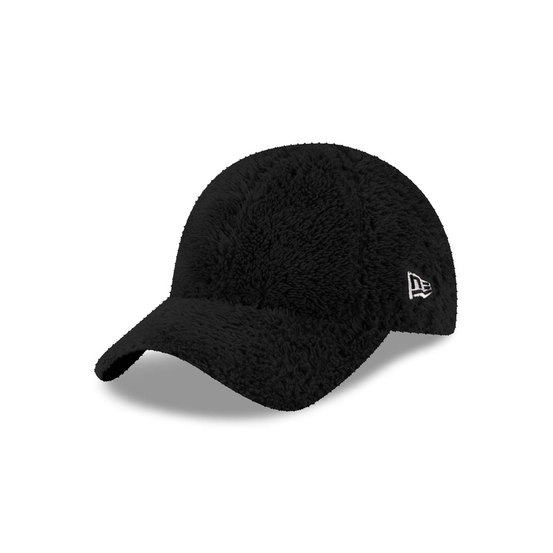 Fleece Black 9TWENTY Adjustable Hat