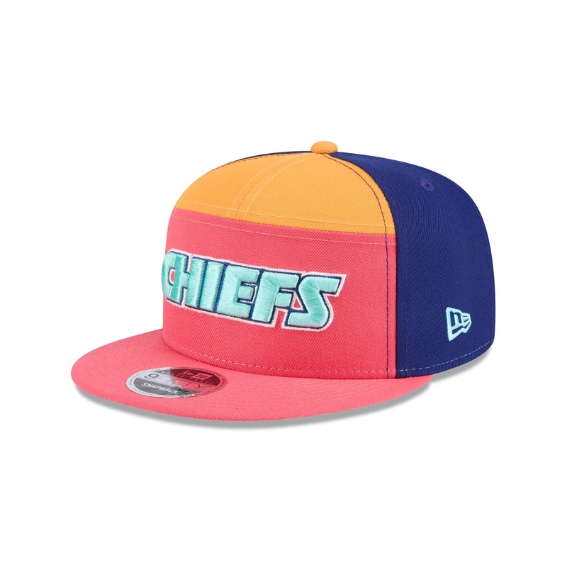 Kansas City Chiefs Coral Split Panel 9FIFTY Snapback Hat