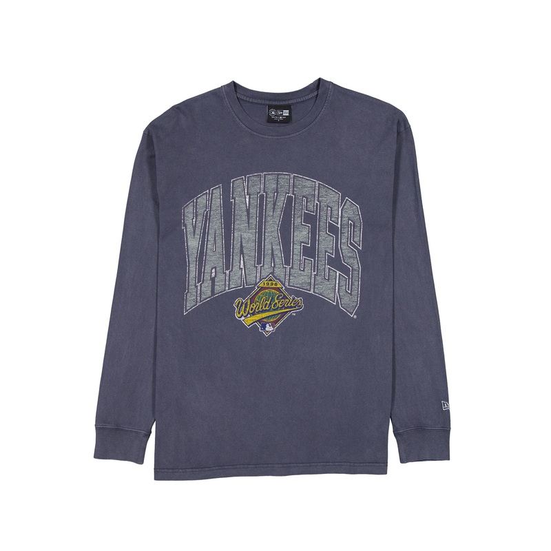 New York Yankees Oversized Essentials Long Sleeve T-Shirt