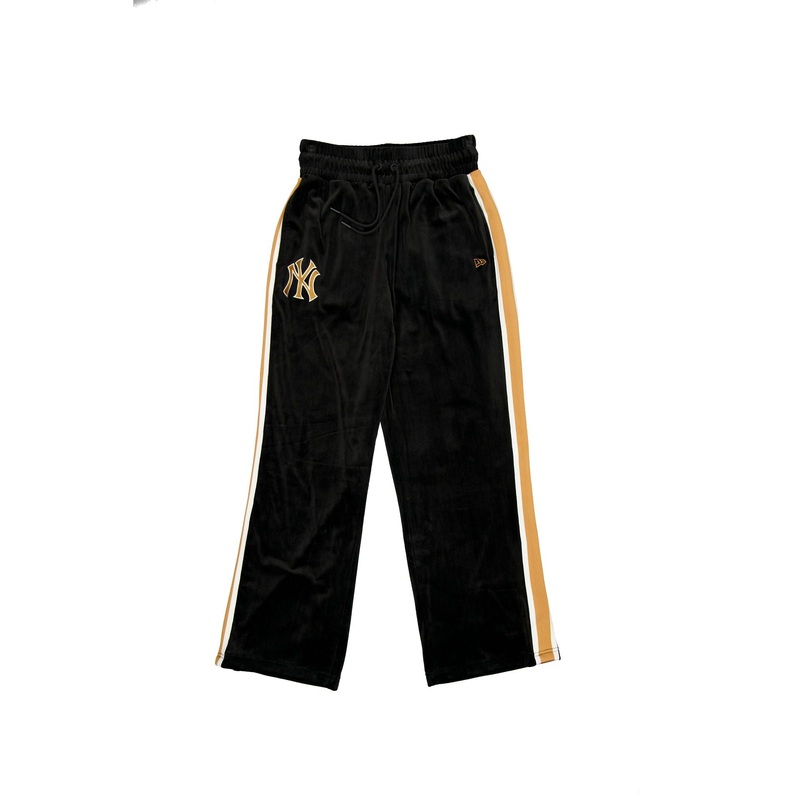 New York Yankees Women’s Black Velour Track Pants